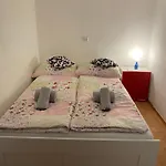 Tzyy