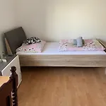 Tzyy